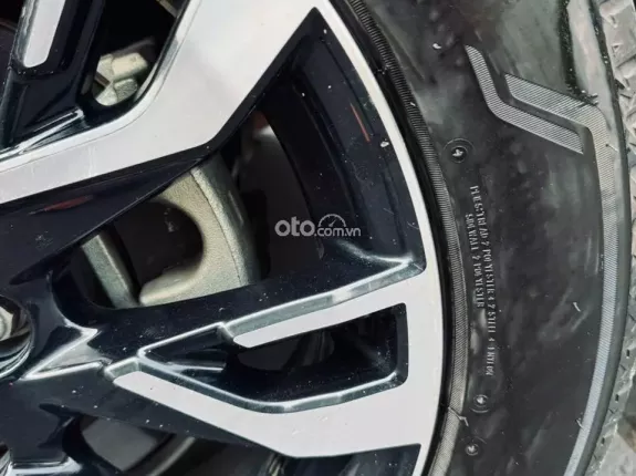 Mitsubishi Outlander 2.0 CVT Premium 2021 - 1 chủ sử dụng, xe đẹp