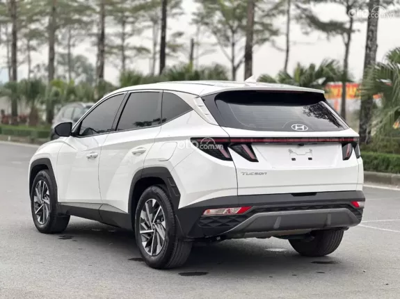Hyundai Tucson 2.0 Đặc biệt 2022 - Một chủ từ mới chạy 2 vạn nilong chưa bóc hết