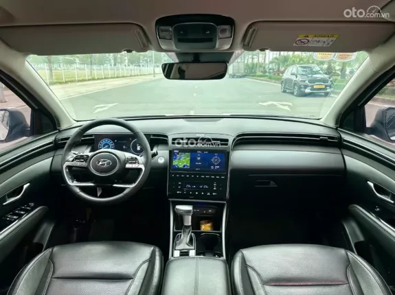 Hyundai Tucson 2.0 Đặc biệt 2022 - Một chủ từ mới chạy 2 vạn nilong chưa bóc hết