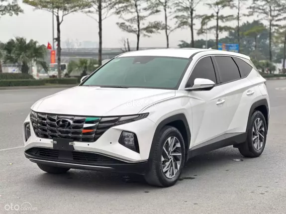 Hyundai Tucson 2.0 Đặc biệt 2022 - Một chủ từ mới chạy 2 vạn nilong chưa bóc hết