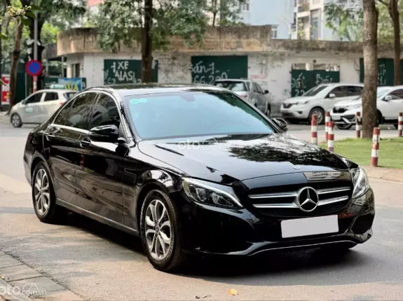 Mercedes-Benz C200 2.0 AT 2018 - C200 2018