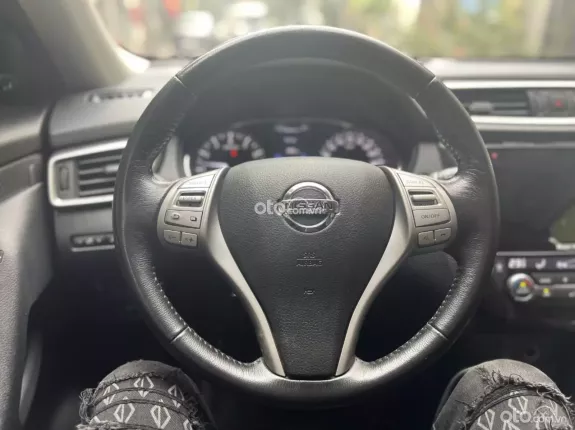 Nissan X trail 2.5 SV 4WD Premium 2020 - Bảo dưỡng hãng full