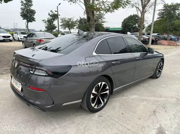 VinFast LUX A2.0 Nâng cao 2021 - Xe cực đẹp