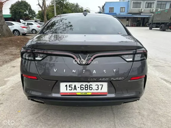 VinFast LUX A2.0 Nâng cao 2021 - Xe cực đẹp