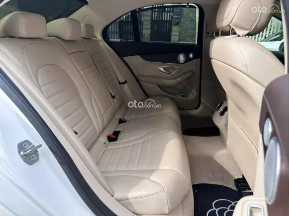Mercedes-Benz C200 2020 - BAO ĐẬU BANK 70-90% (Ib Zalo tư vấn trực tiếp 24/7)