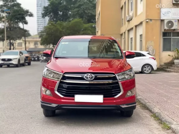 Toyota Innova 2.0 Venturer AT 2017 - Toyota Innova 2.0 Venturer 2017