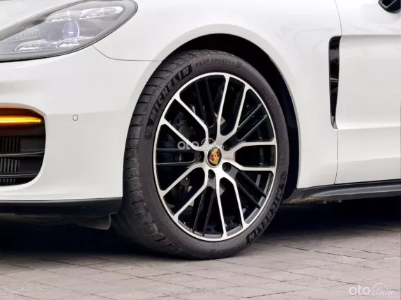 Porsche Panamera 4 2021 - Xe đẹp, giá tốt sang tên ngay