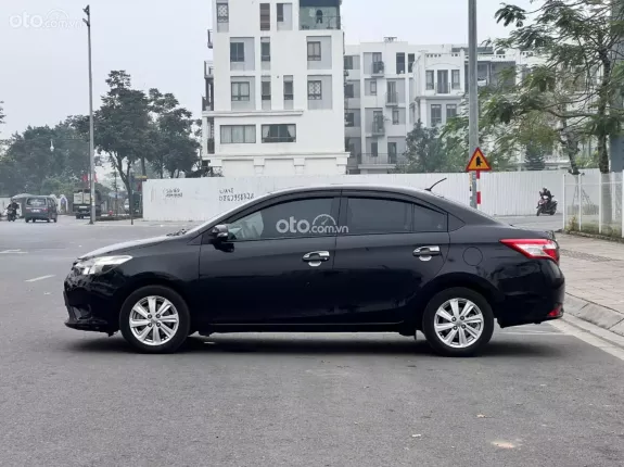 Toyota Vios 1.5 E CVT 2017 - Gia đình lên đời cần bán gấp