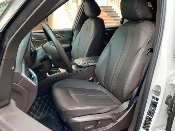 VinFast LUX SA2.0 2019 - Giá rẻ cần bán gấp