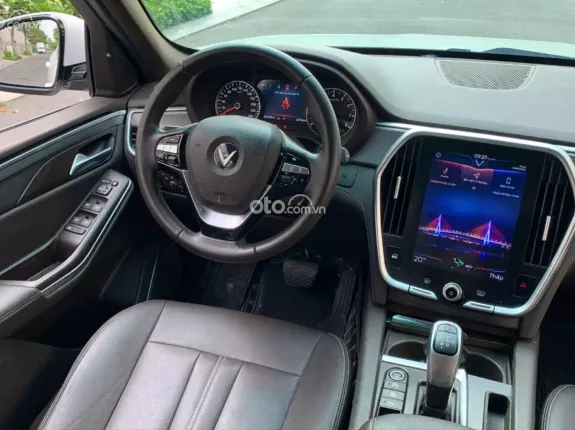 VinFast LUX SA2.0 2019 - Giá rẻ cần bán gấp