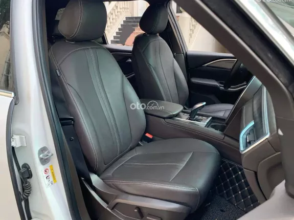 VinFast LUX SA2.0 2019 - Giá rẻ cần bán gấp