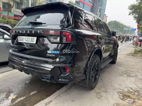 Ford Everest 3.2L 4x4 AT Titanium Plus 2023 - Xe đăng ký lần đầu 2024, cực đẹp