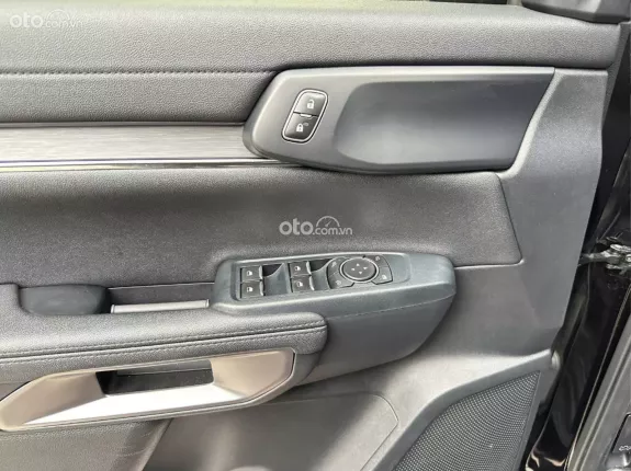 Ford Everest 3.2L 4x4 AT Titanium Plus 2023 - Xe đăng ký lần đầu 2024, cực đẹp