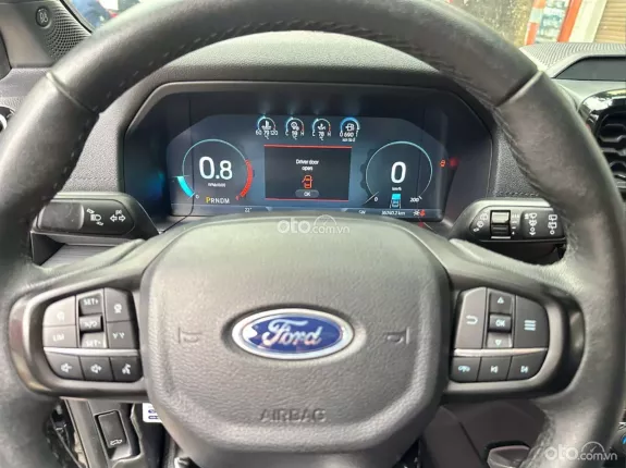 Ford Everest 3.2L 4x4 AT Titanium Plus 2023 - Xe đăng ký lần đầu 2024, cực đẹp