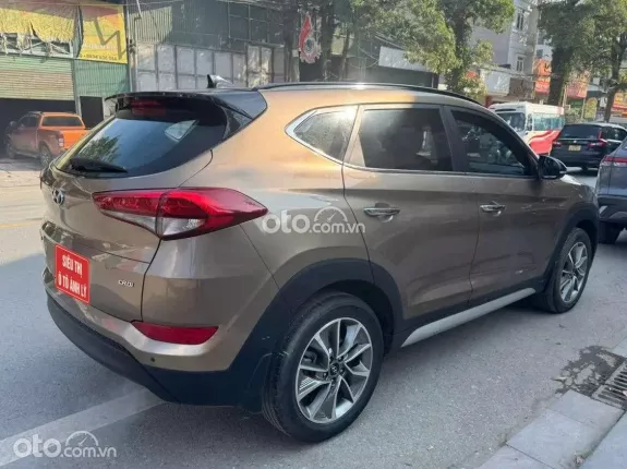 Hyundai Tucson 2.0 Dầu đặc biệt 2019 - SUV gầm cao chất lượng, keo chỉ máy số Zin