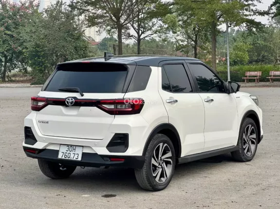 Toyota Raize 2022 - Một chủ từ mới chạy 4 vạn, lên rất nhiều đồ chơi