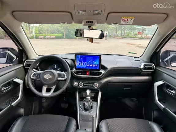 Toyota Raize 2022 - Một chủ từ mới chạy 4 vạn, lên rất nhiều đồ chơi
