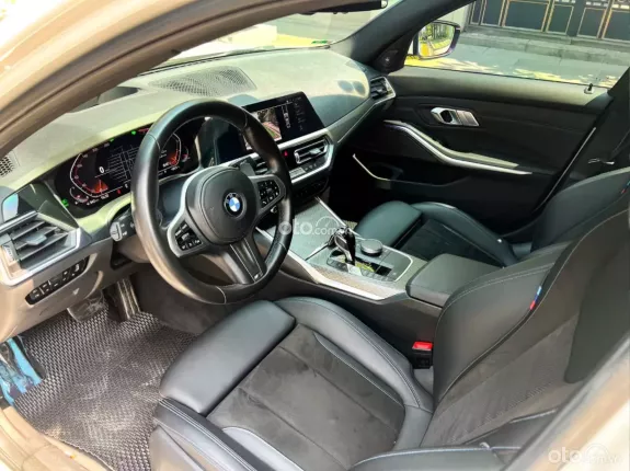 BMW 330i M Sport 2022 - Thiết kế MSport mạnh mẽ, nội thất da sang trọng