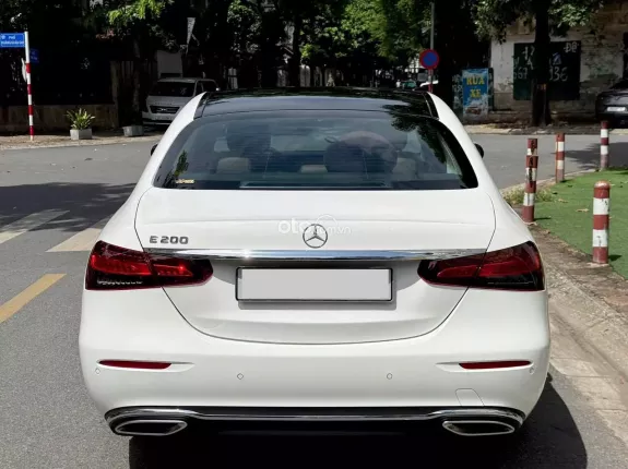 Mercedes-Benz E200 Exclusive V1 2022 - E200 Exclusiver 2022 V1