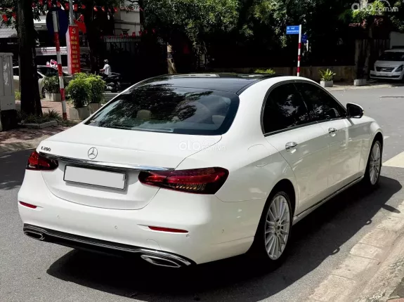 Mercedes-Benz E200 Exclusive V1 2022 - E200 Exclusiver 2022 V1