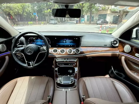 Mercedes-Benz E200 Exclusive V1 2022 - E200 Exclusiver 2022 V1