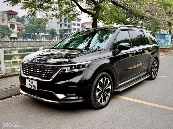 Kia Carnival 3.5G Signature 2022 - Xe 7 chỗ sang trọng với nội thất da nâu
