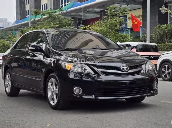 Toyota Corolla Altis 2.0V  2012 - Quá hợp lý