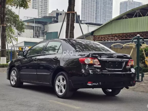 Toyota Corolla Altis 2.0V  2012 - Quá hợp lý