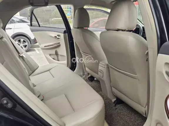 Toyota Corolla Altis 2.0V  2012 - Quá hợp lý