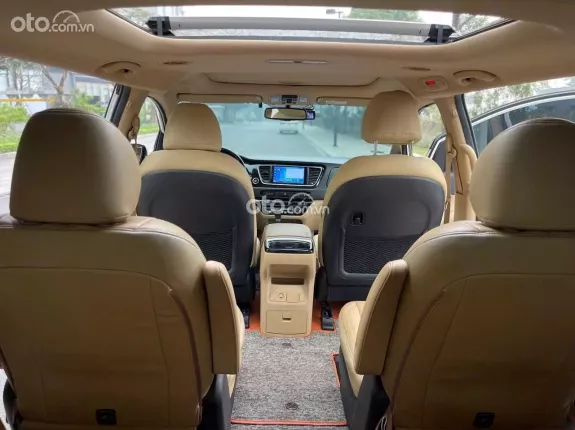 Kia Sedona 2.2 DATH 2019 - Cực tiết kiệm