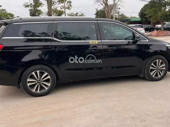 Kia Sedona 2.2 Luxury 2018 - Xe 7 chỗ cực đẹp, phù hợp mọi gia đình