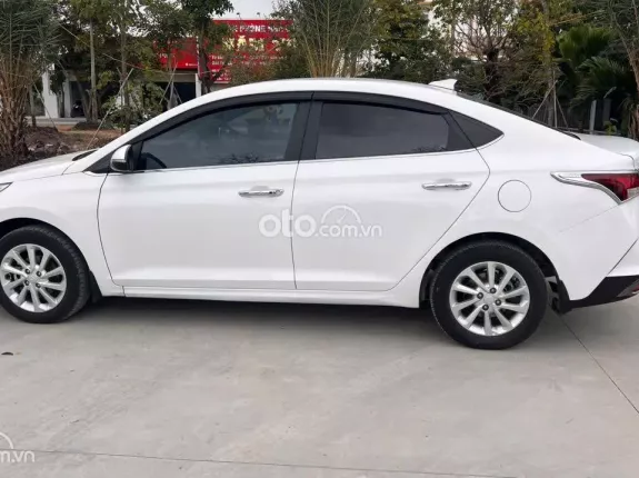 Hyundai Accent 1.4 AT 2022 - Xe đẹp, tiết kiệm nhiên liệu, đủ option