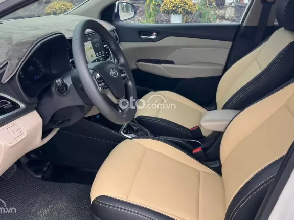 Hyundai Accent 1.4 AT 2022 - Xe đẹp, tiết kiệm nhiên liệu, đủ option