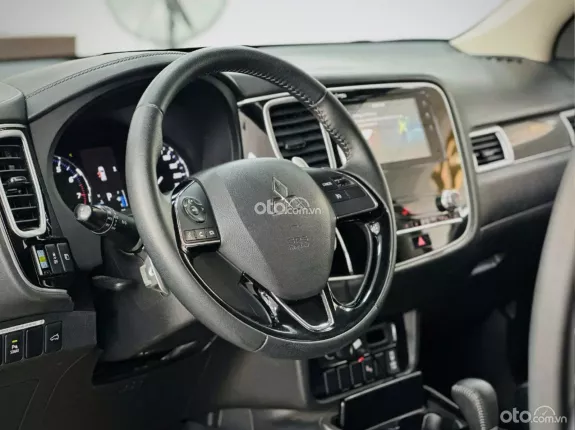 Mitsubishi Outlander 2020 - Xe SUV 7 chỗ giá tốt nhất thị trường