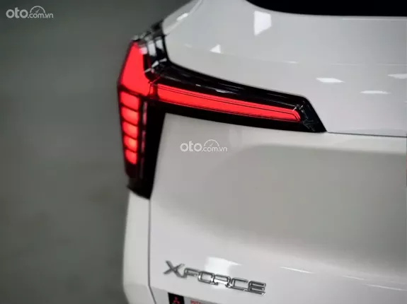 Mitsubishi Xforce Ultimate 2024 - Xe lướt đẹp như mới, full lịch sử hãng