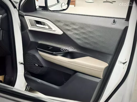 Mitsubishi Xforce Ultimate 2024 - Xe lướt đẹp như mới, full lịch sử hãng