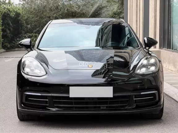 Porsche Panamera 4 Executive 2019 - Porsche Panamera 4Executive 2020