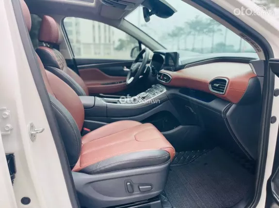 Hyundai Santa Fe 2.2 Dầu Cao cấp 2022 - SantaFe sx2022 Cao cấp 2.2L máy dầu 2 cầu