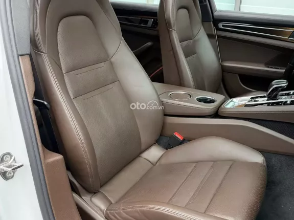 Porsche Panamera 4 Executive 2018 - Porsche Panamera 4 Executive 2019