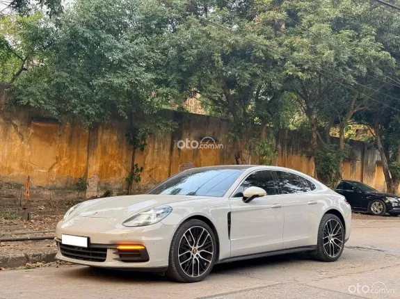 Porsche Panamera 3.0 V6 2019 - Cam kết chất lượng đầy đủ