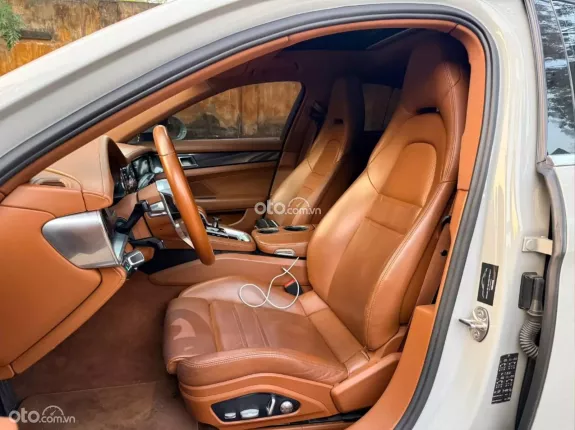 Porsche Panamera 3.0 V6 2019 - Cam kết chất lượng đầy đủ