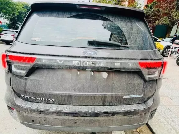 Ford Everest Titanium 2.0 AT 4x2 2023 - Chất lượng đảm bảo bằng văn bản