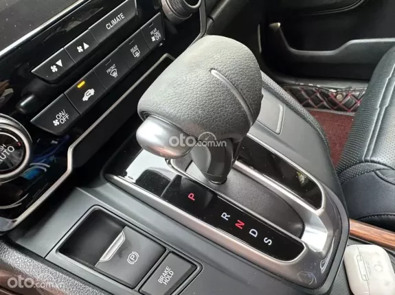 Honda CR-V 1.5 L 2020 - Xe đẹp xuất sắc, cam kết chất lượng bằng văn bản