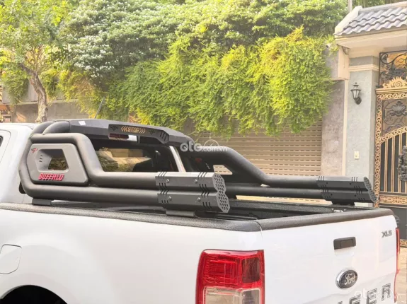 Ford Ranger XLS 2.2 4x2 MT 2022 - BÁN TẢI SỐ SÀN_ CHỞ HÀNG HÓA_TIẾT KIỆM NHIÊN LIỆU