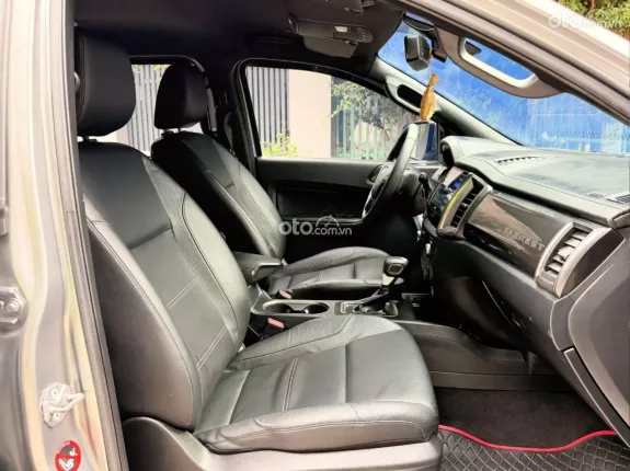 Ford Everest Titanium 2.0 AT 4x2 2020 - XE SUV 7 CHỖ BỀN BỈ_TIẾT KIỆM NHIÊN LIỆU _BẢO HÀNH CHÍNH HÃNG