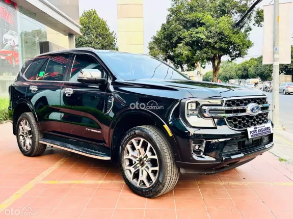 Ford Everest Titanium 2.0L AT 4WD 2022 - XE 7 CHỖ CHÍNH HÃNG_TIẾT KIỆM NHIÊN LIỆU _BẢO HÀNH 1 NĂM