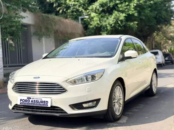 Ford Focus 1.5L Ecoboost Titanium 2018 - XE 5 CHỖ PHÙ HỢP GIA ĐÌNH NHỎ_XE CHÍNH HÃNG