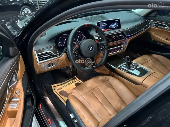BMW 730Li M Sport 2015 - Hỗ trợ dịch vụ bảo dưỡng, đăng kiểm xe theo định kỳ