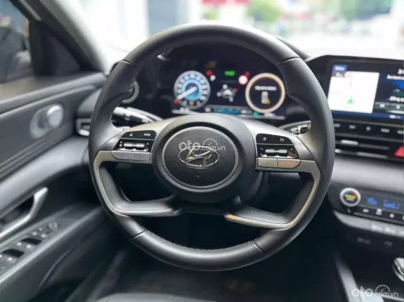 Hyundai Elantra 2024 - Giá rẻ cần bán gấp