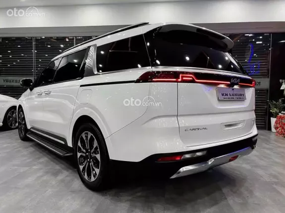 Kia Carnival 2.2D Signature 2024 - Siêu tiết kiệm nhiên liệu